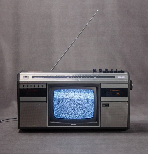 Vintage restaurato radio - [vintage, restaurato]