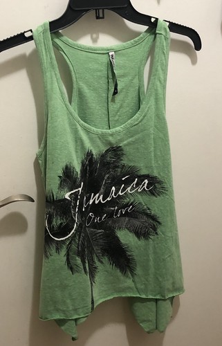 Lifestyle green tank top - lifestyle,