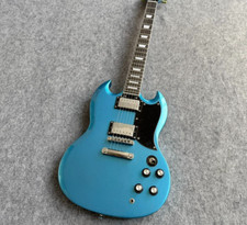 Chitarra elettrica blu metallo
