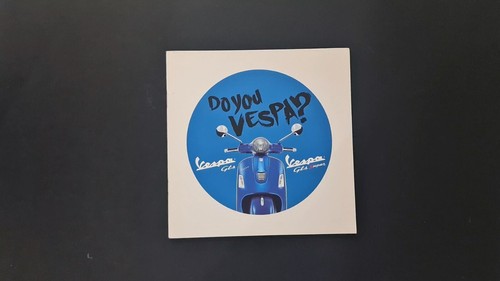 Vespa gts brochure - vespa, catalogo