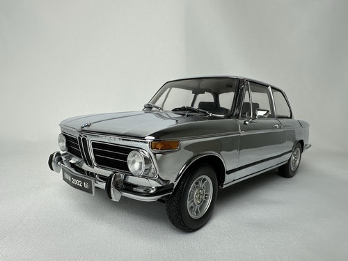 Kyosho bmw 2002 tii 18 - kyosho,