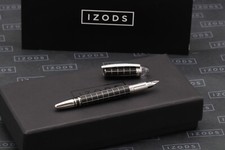 Montblanc Starwalker Rubber Platinum Fountain Pen - Broad Nib