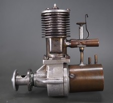 Antico motore modello