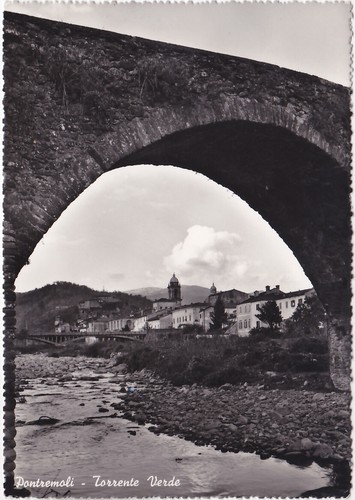 Pontremoli massa torrente - massa,