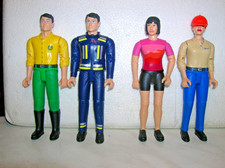 SOLDATINI BRUDER-MADE IN GERMANY-11 cm-SOGGETTI CIVILI-4 PEZZI-BUONE CONDIZIONI