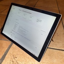 Microsoft Surface Pro 5 -