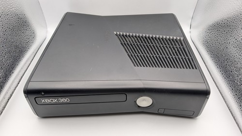 Xbox 360 console nera - nera, 4