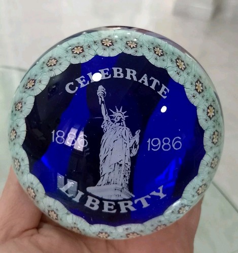 Celebrate liberty murano glass - celebrate,