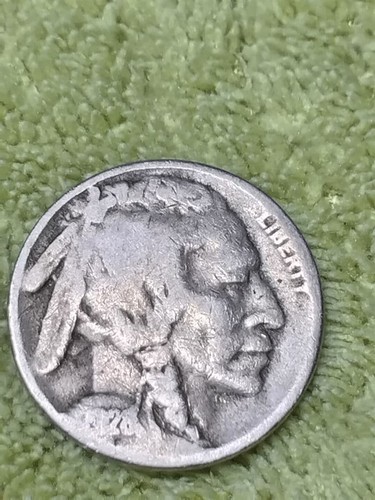 1928 buffalo nickel coin - s, old
