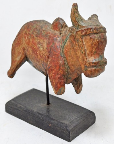 Antico legno mucca statuina - in,