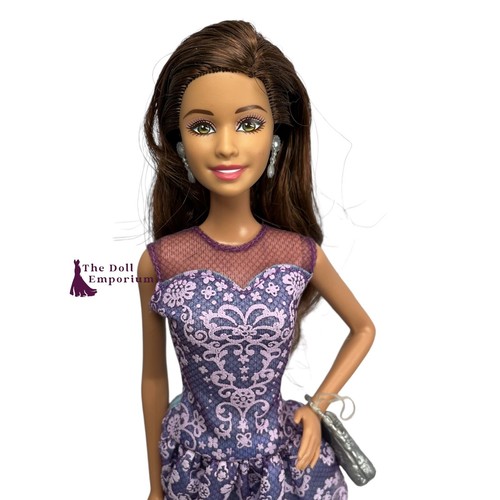 Barbie 2014 fashionistas - barbie,