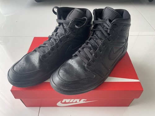 Nike air jordan mid triple - nike,