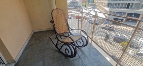 Sedia dondolo stile thonet - a,