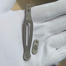 Clip tascabile e linguetta di
