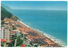DEIVA MARINA (SP)  panorama sulla spiaggia - viaggiata 1984