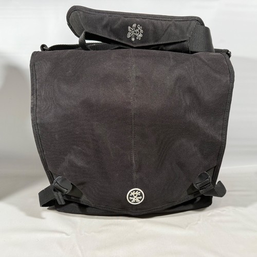 Crumpler eight million - 8,