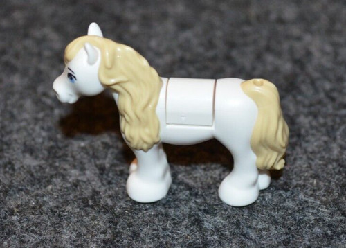 Pony bianco con coda - pony,