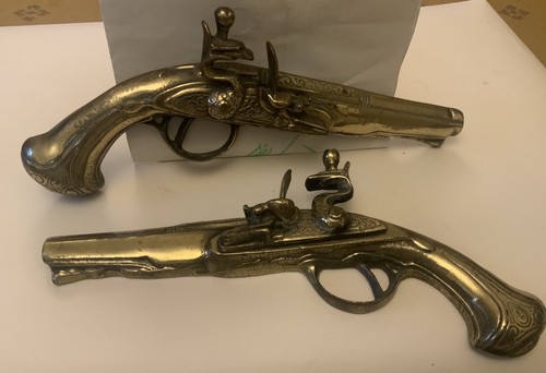 Coppia pistole antiche - di,