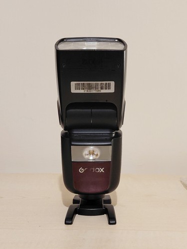 Flash godox v860iii attacco - flash,
