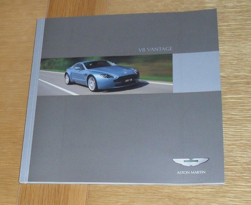 Brochure aston martin - martin, v8