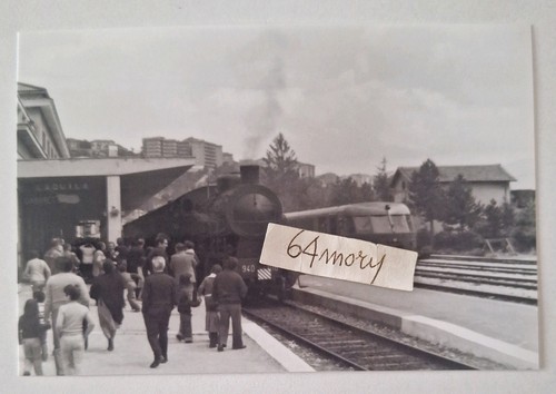 Fotografia stazione - stazione, di