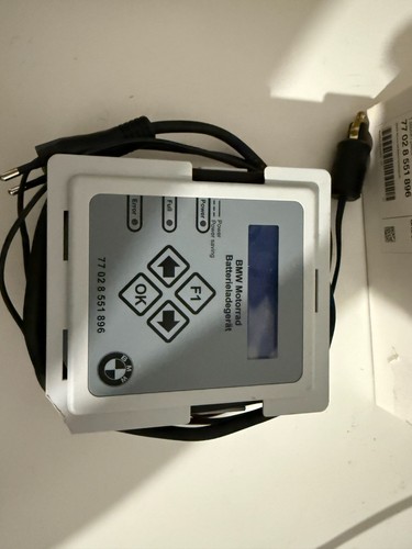 Mantenitore carica batteria - di,