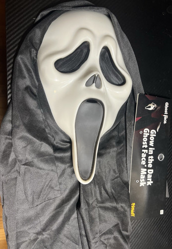 Glow the dark ghostface - glow,