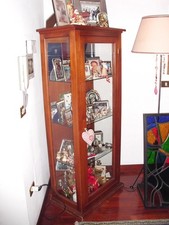 vetrinetta per esposizione oggetti legno color ciliegio una anta
