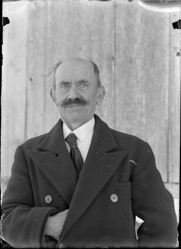 Antique portrait old man - old, bat