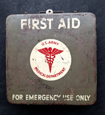 SCATOLA LITOGRAFATA USA PRIMO SOCCORSO CROCE ROSSA US JEEP WILLYS DODGE  ww2