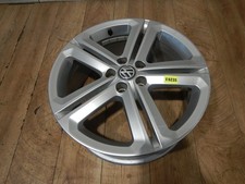 1x Alufelge VW POLO 6R R 7J 5x100 46ET 17 Pollici Opaco Argento 6R0601025AA