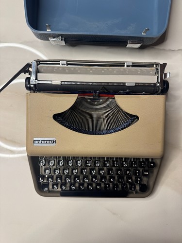 Macchina scrivere olivetti - da,