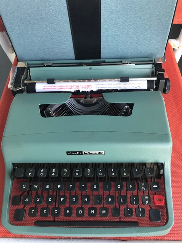 Serviced vintage olivetti - vintage,