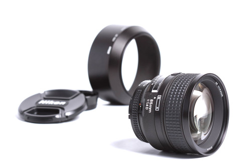 Nikon nikkor 85 d - 1.4/85,