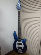 Basso Elettrico Music Man