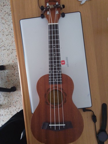 Ukulele soprano corde usato - soprano, 4