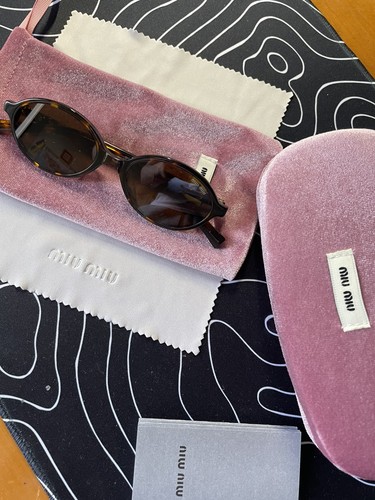 Lunette soleil miu - lunette, de