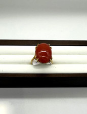 Anello in oro giallo con