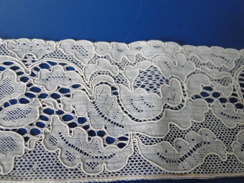 Antica pizzo ricamata - pizzo, tulle