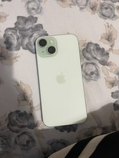 Apple iPhone 15 - 128GB -