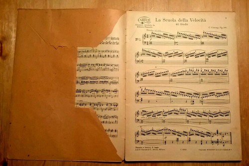 Vecchio spartito musicale - vecchio,
