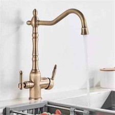 Rubinetto antico del lavello