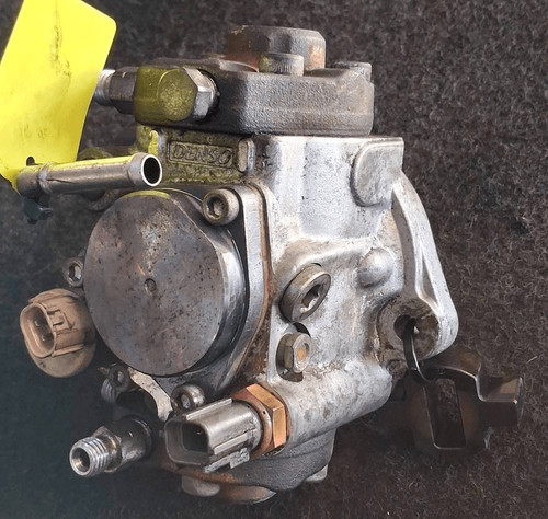 221000r010 pompa iniezione - 221000r010,