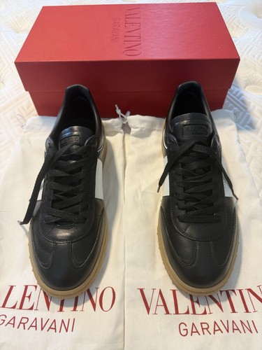 Scarpe sneakers basse