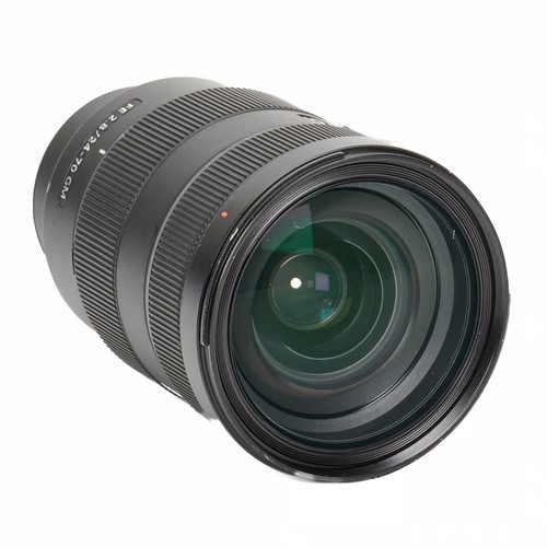 Sony 70mm 8 g - 24-70mm,