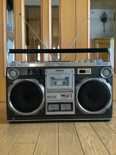 Hitachi trk 8180 boombox radio - hitachi,