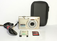 Nikon Coolpix S2500 +