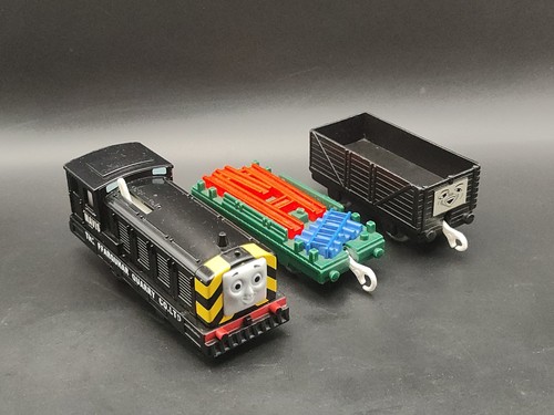 Treno batteria motorizzato - a,