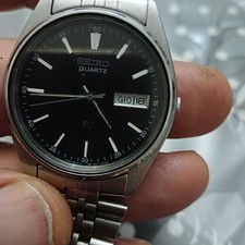 Seiko SQ Quartz 5Y23-8E4M R -