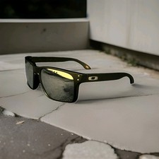 Oakley Holbrook- Black Frame